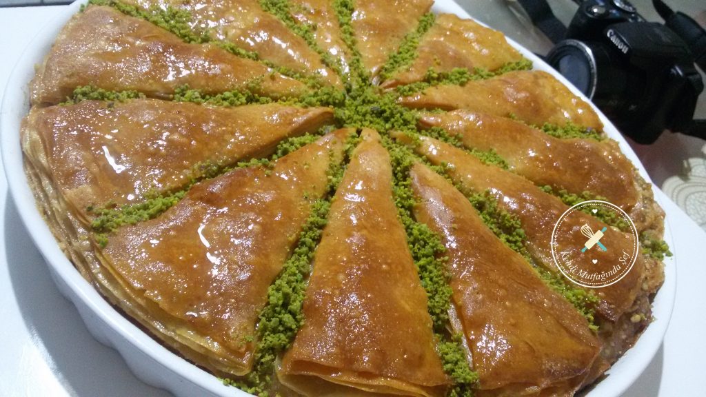 Tereyağlı Ev Baklavası Tarifi Kendi Mutfağında Şef